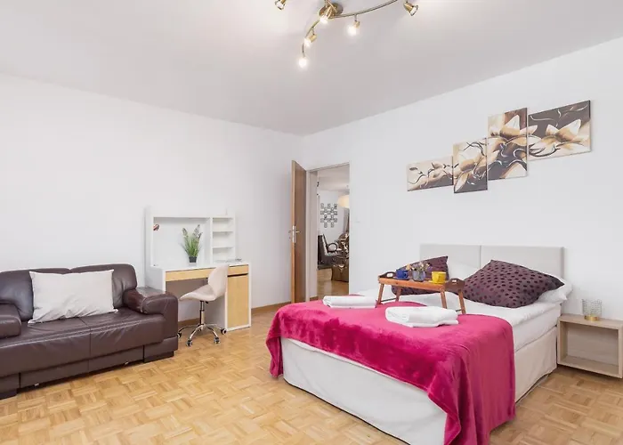 Apartments Krakow Mały Płaszów by Renters